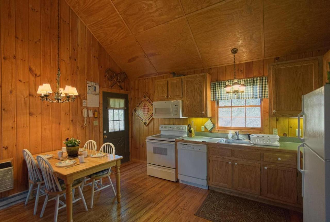 Autumn Ridge Cottages Lexington Ngoại thất bức ảnh